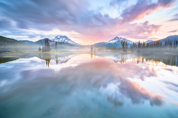 sunrise at sparks lake oregon