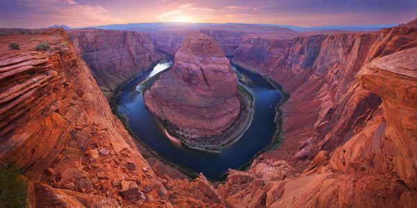 Horseshoe bend in Page, Arizona. By Lijah Hanley. 